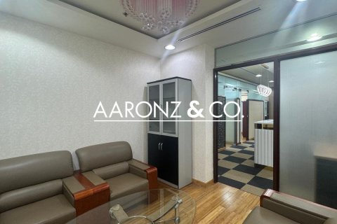 Office in Business Bay, Dubai 89 sq.m. № 94466