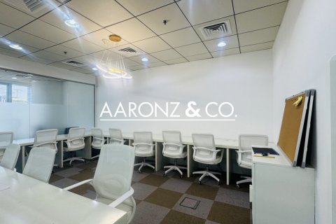Office in Business Bay, Dubai 102 sq.m. № 94467