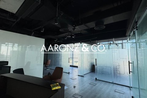 Office in Business Bay, Dubai 105 sq.m. № 94464 - photo 2