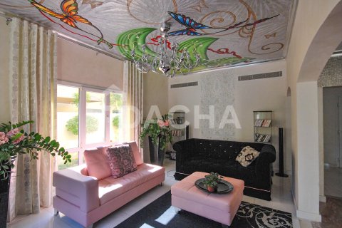 فيلا في Meadows, دبي 5 غرف نوم , 570 م² رقم 104902 - صورة 21