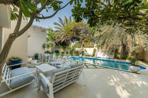 فيلا في Meadows, دبي 5 غرف نوم , 570 م² رقم 104902 - صورة 25