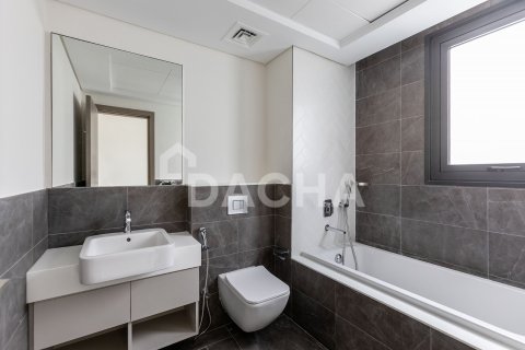 Villa in Al Furjan, Dubai 5 bedrooms, 413 sq.m. № 104901 - photo 23
