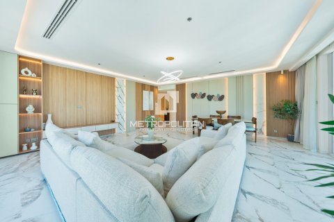 Apartment in Jumeirah Beach Residence, Dubai 3 bedrooms, 207 sq.m. № 73666 - photo 9