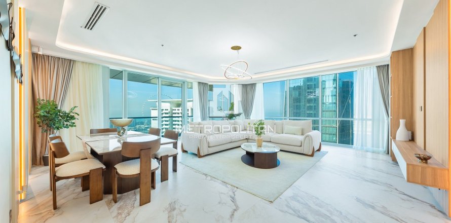 Apartment in Jumeirah Beach Residence, Dubai 3 bedrooms, 207 sq.m. № 73666