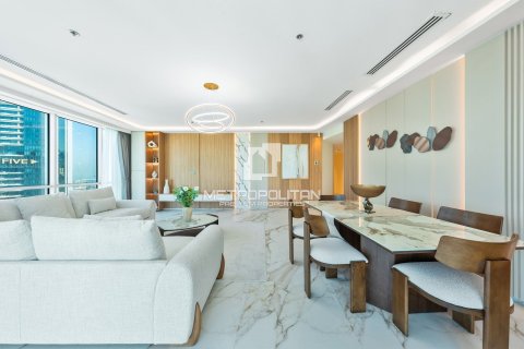 Apartment in Jumeirah Beach Residence, Dubai 3 bedrooms, 207 sq.m. № 73666 - photo 10