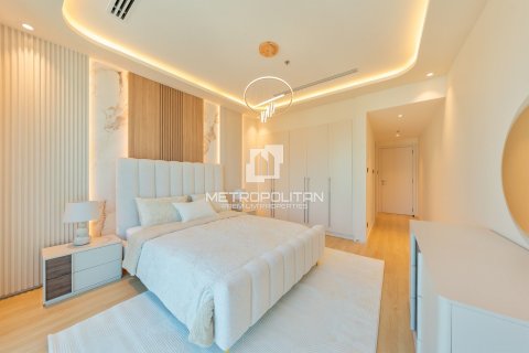 Apartment in Jumeirah Beach Residence, Dubai 3 bedrooms, 207 sq.m. № 73666 - photo 24