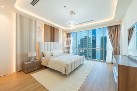 Apartment in Jumeirah Beach Residence, Dubai 3 bedrooms, 207 sq.m. № 73666 - photo 15