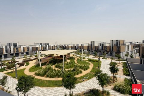 Townhouse in Dubai 4 bedrooms, 281.7 sq.m. № 41485 - photo 16