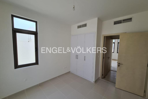 Villa en Dubai, 4 dormitorios, 401 m², № 102328 - foto 6