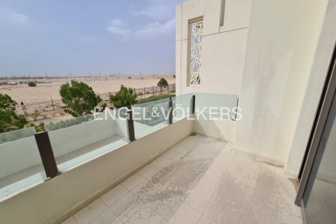 Villa en Dubai, 4 dormitorios, 401 m², № 102328 - foto 9
