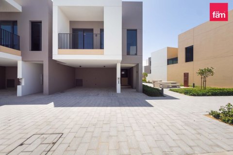 Villa in Dubai 3 bedrooms, 136.8 sq.m. № 111458 - photo 7