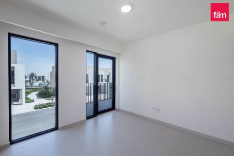Villa in Dubai 3 bedrooms, 136.8 sq.m. № 111458 - photo 2