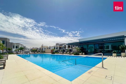 Villa in Dubai 3 bedrooms, 136.8 sq.m. № 111458 - photo 5