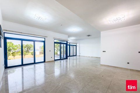 Villa en Palm Jumeirah, Dubai, 5 dormitorios, 317.8 m², № 111466 - foto 5