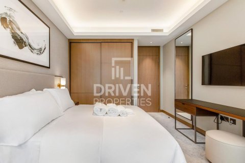 Apartment in The Address Residences Dubai Opera, Downtown Dubai (Downtown Burj Dubai), Dubai 3 bedrooms, 145.21 sq.m. № 138652 - photo 6