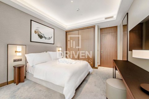 Apartment in The Address Residences Dubai Opera, Downtown Dubai (Downtown Burj Dubai), Dubai 3 bedrooms, 145.21 sq.m. № 138652 - photo 12