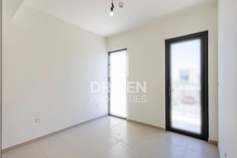 Adosado en Elan, Tilal Al Ghaf, Dubai, 4 dormitorios, 224.73 m², № 138642 - foto 7