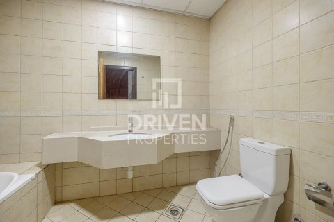 Appartement à Dubai Sports City, Dubai, 2 chambres, 131.74 m², № 138644 - photo 13