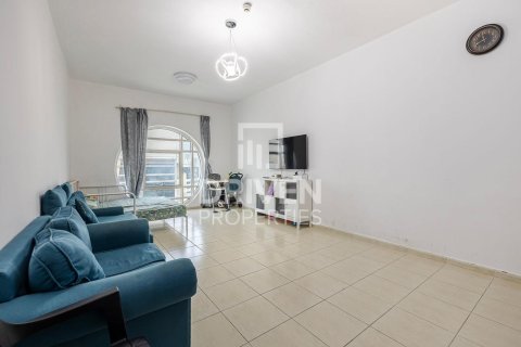 Appartement à Dubai Sports City, Dubai, 2 chambres, 131.74 m², № 138644 - photo 3