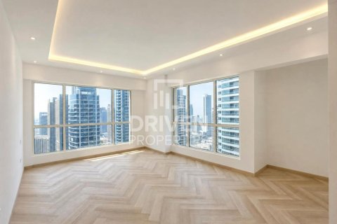 Apartment in Sadaf, Jumeirah Beach Residence, Dubai 4 bedrooms, 271.37 sq.m. № 138647 - photo 11