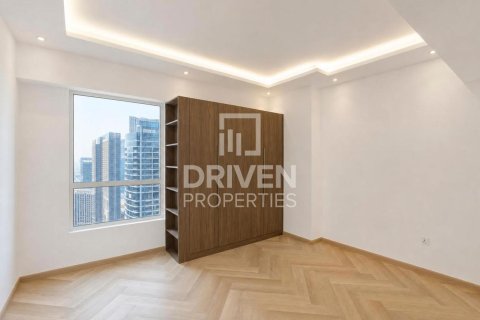 Apartment in Sadaf, Jumeirah Beach Residence, Dubai 4 bedrooms, 271.37 sq.m. № 138647 - photo 8
