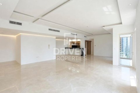 Apartment in Sadaf, Jumeirah Beach Residence, Dubai 4 bedrooms, 271.37 sq.m. № 138647 - photo 4