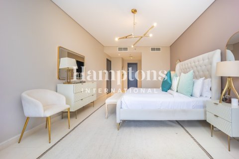 Apartment in FIVE Palm Jumeirah, Palm Jumeirah, Dubai 2 bedrooms, 206.22979552 sq.m. № 123977 - photo 30