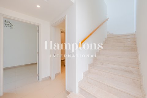 Villa in Maple 2, Dubai Hills Estate, Dubai 4 bedrooms, 201.41370400 sq.m. № 123981 - photo 2