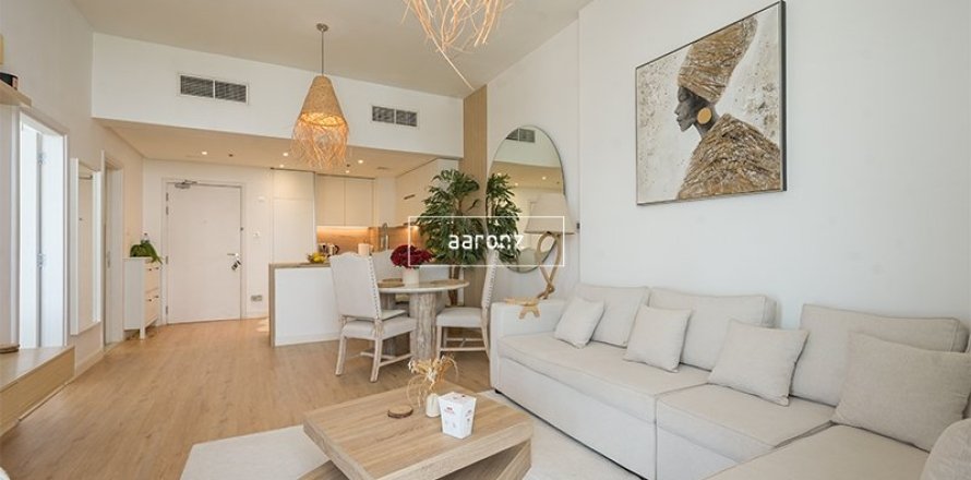 Apartment in Dubai 1 bedroom, 76.7 sq.m. № 47575