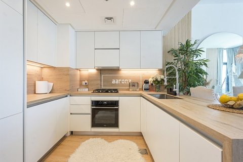 Apartment in Dubai 1 bedroom, 76.7 sq.m. № 47575 - photo 9