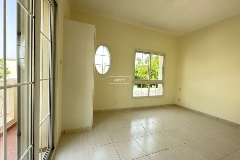 Townhouse in The Springs, Dubai 2 bedrooms, 231.5 sq.m. № 47576 - photo 22