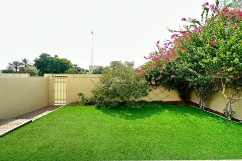 Townhouse in The Springs, Dubai 2 bedrooms, 231.5 sq.m. № 47576 - photo 5