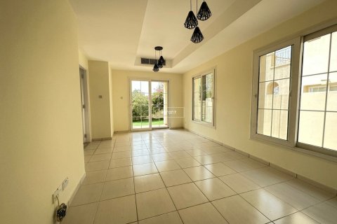 Townhouse in The Springs, Dubai 2 bedrooms, 231.5 sq.m. № 47576 - photo 3