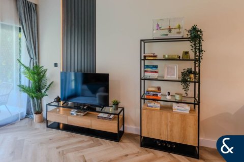 Apartamento en Jumeirah Lake Towers, Dubai, 1 dormitorio, 77 m², № 78563 - foto 4