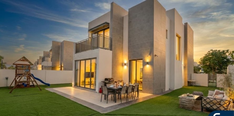 Villa in EMAAR South, Dubai South (Dubai World Central), Dubai 4 bedrooms, 438 sq.m. № 78564