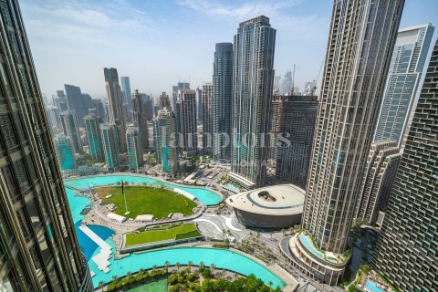 Apartment in Burj Khalifa, Dubai 1 bedroom, 101.81982994 sq.m. № 118442 - photo 3