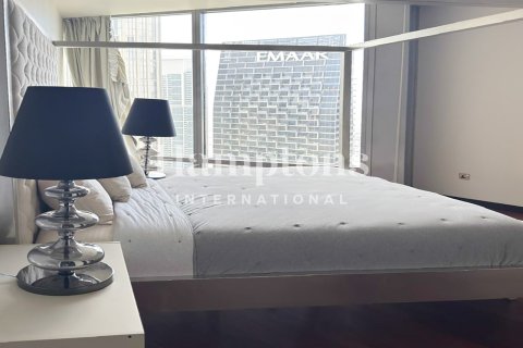 Apartment in Burj Khalifa, Dubai 1 bedroom, 101.81982994 sq.m. № 118442 - photo 4