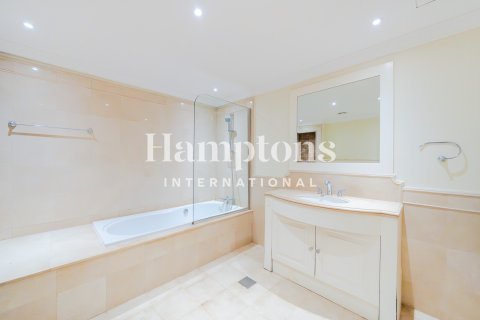 Duplex à Jumeirah Beach Residence, Dubai, 4 chambres, 585.91971137 m², № 118443 - photo 3