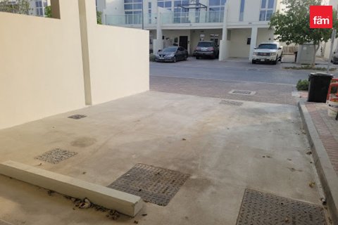 Townhouse in Dubai 4 bedrooms, 181 sq.m. № 135327 - photo 7