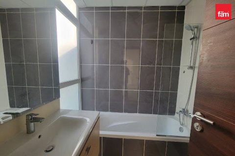 Townhouse in Dubai 4 bedrooms, 181 sq.m. № 135327 - photo 10