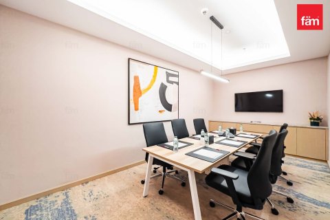 Снять в аренду квартиру в Аль-Барше, Дубай: 1 спальня, 107м², № 84205 - фото 4