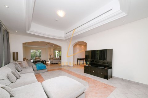 Villa à Green Community West, Green Community, Dubai, 5 chambres, 882 m², № 112337 - photo 23
