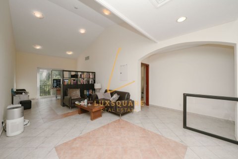 Villa à Green Community West, Green Community, Dubai, 5 chambres, 882 m², № 112337 - photo 16