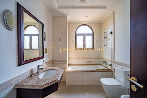 Villa in Garden Homes, Palm Jumeirah, Dubai 4 bedrooms, 622 sq.m. № 15149 - photo 12