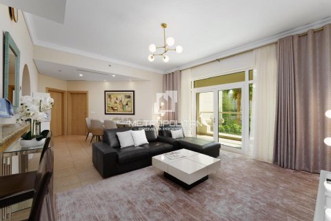 Apartamento en Shoreline Apartments, Palm Jumeirah, Dubai, 2 dormitorios, 186 m², № 15142 - foto 10