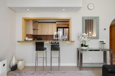 Apartamento en Shoreline Apartments, Palm Jumeirah, Dubai, 2 dormitorios, 186 m², № 15142 - foto 17