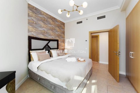 Apartamento en Shoreline Apartments, Palm Jumeirah, Dubai, 2 dormitorios, 186 m², № 15142 - foto 4