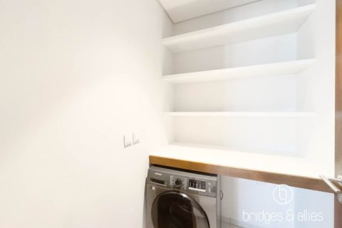 Appartement à The Hills, Dubai, 3 chambres, 171.2 m², № 42860 - photo 23