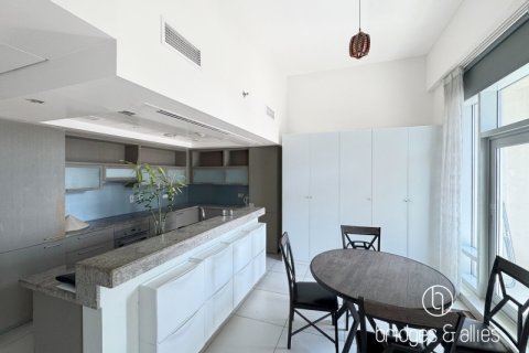 Apartment in Downtown Dubai (Downtown Burj Dubai), Dubai 1 bedroom, 75.9 sq.m. № 42858 - photo 8