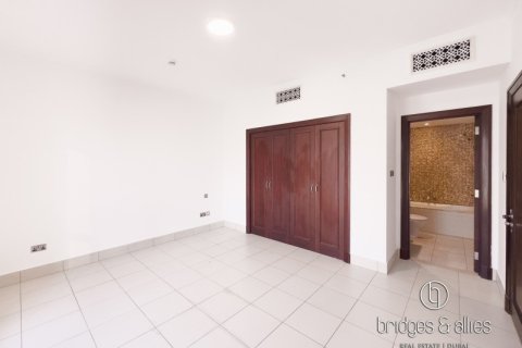 Apartment in Old Town, Dubai 2 bedrooms, 113.4 sq.m. № 42857 - photo 7
